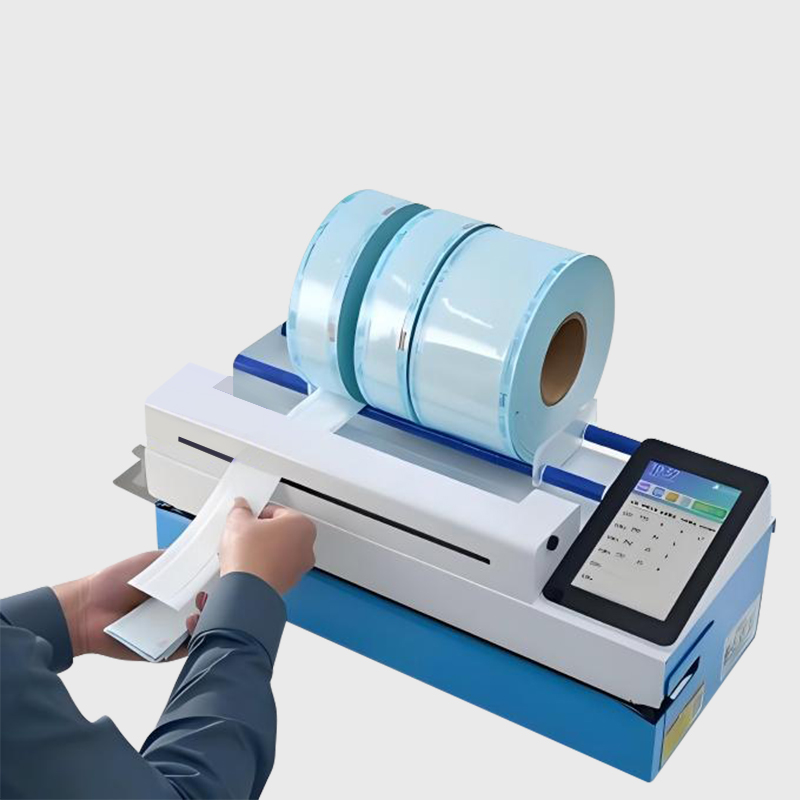 Stroj na rezanie lekárskych vreciek